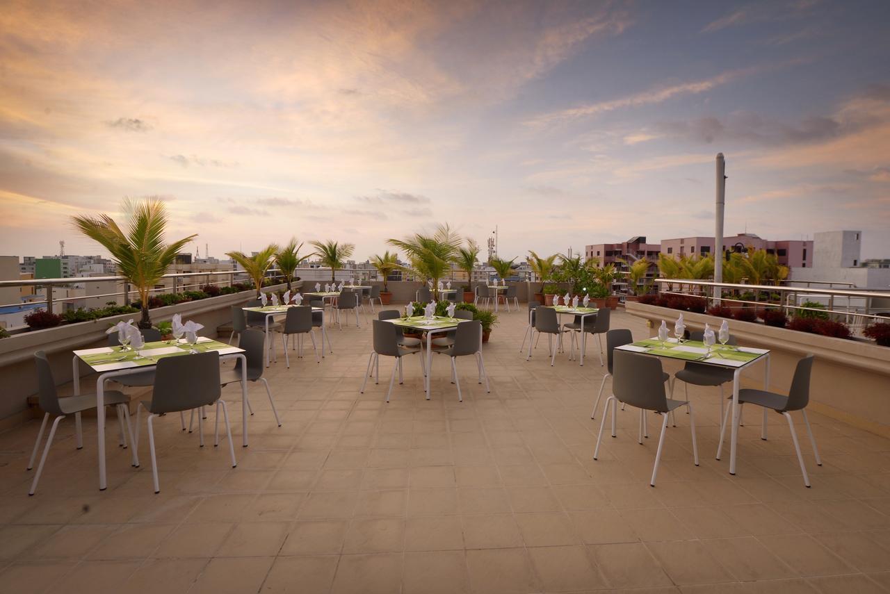 Champa Central Hotel Male Exterior photo