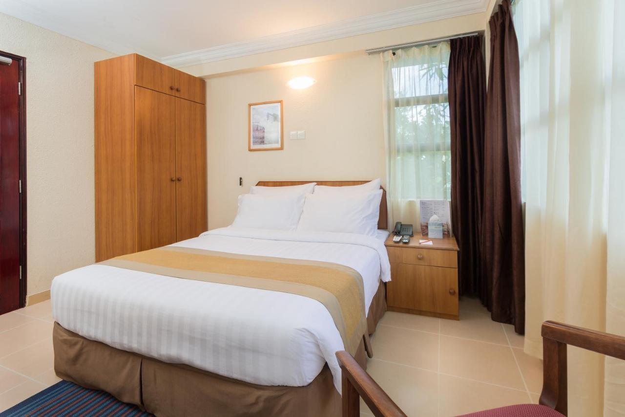 Champa Central Hotel Male Exterior photo